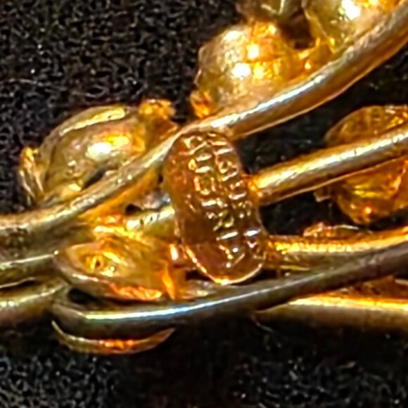 Made in Austria‎ Gold-Tone & Clear Rhinestone Floral Brooch Pin - Picture 2 of 14